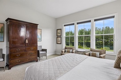 Welcome to 395 Castaway! Immaculate one-level living meets the - photo 20