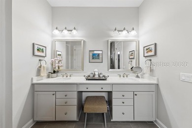Welcome to 395 Castaway! Immaculate one-level living meets the - photo 21