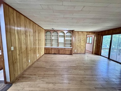Wonderful 4BR/2BA home in a great neighborhood with a partial - photo 23