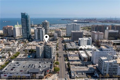 This stylish 1-bedroom, 1-bathroom condo in The Royal Palms is - photo 24
