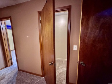 Wonderful 4BR/2BA home in a great neighborhood with a partial - photo 41