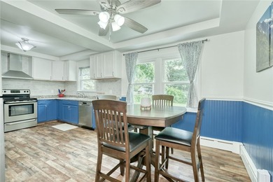 Welcome to 19 Loderdale Drive! This beautifully maintained - photo 8