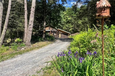 Escape to your own private woodland sanctuary set on 5 acres in - photo 3