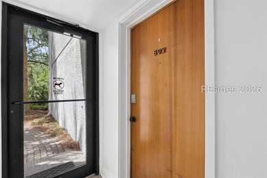 An ideal opportunity for a weekend getaway offering exceptional - photo 14