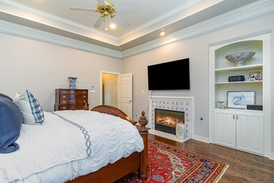 This custom 5 bedroom, 4 full and 2 half bath well maintained - photo 17