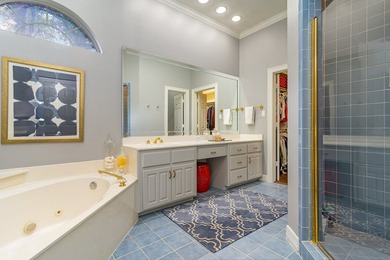 This custom 5 bedroom, 4 full and 2 half bath well maintained - photo 18