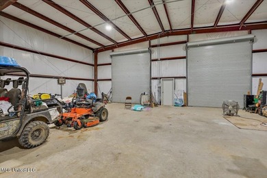 The owners will sell 10 to 23 acre lakefront homesite tracts, if - photo 25