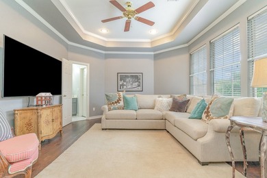 This custom 5 bedroom, 4 full and 2 half bath well maintained - photo 25