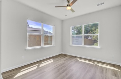 This 5-bedroom home in Oakfield is back on the market with a - photo 33