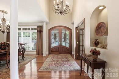 Extraordinary lakefront properties begin with extraordinary - photo 6