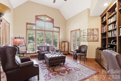 Extraordinary lakefront properties begin with extraordinary - photo 7