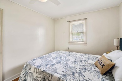 Enjoy waterfront living with this adorable 2-bedroom, 1-bath - photo 12