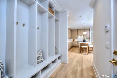 Located on a quiet cul de sac only one mile from Metro North - photo 15
