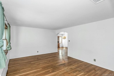 Tucked away in the desirable community of Glen Cove, this - photo 3