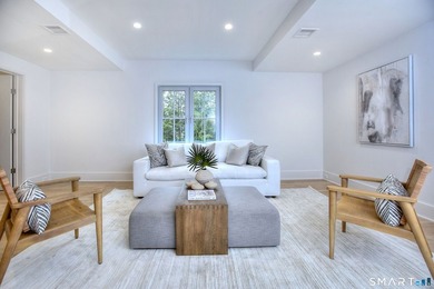 Located on a quiet cul de sac only one mile from Metro North - photo 28