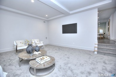 Located on a quiet cul de sac only one mile from Metro North - photo 37