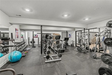 Welcome to a home where luxury defines the way you live. Now - photo 5