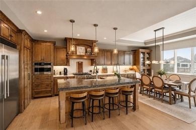 Welcome to a home where luxury defines the way you live. Now - photo 10