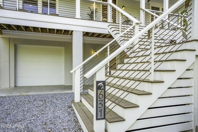 Welcome to 631 Dolphin Road on beautiful Fripp Island--a - photo 7