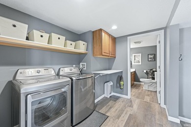 Enjoy stunning lake views from this beautifully updated Sylvan - photo 14