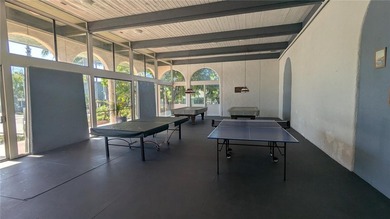 Spacious 3 bedroom ground level condo in central Ventura - photo 17