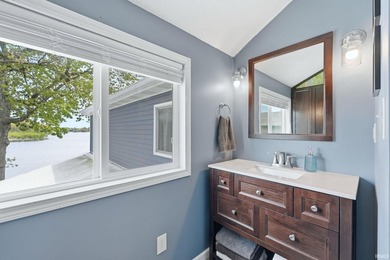 Enjoy stunning lake views from this beautifully updated Sylvan - photo 27