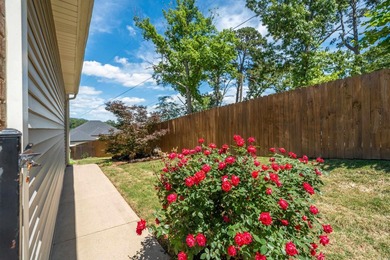 Welcome to lake living at its finest in the gated waterfront - photo 50