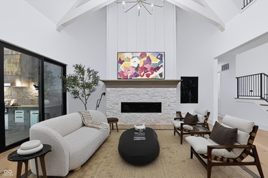 Opportunities like this are increasingly rare. 1589 Chatham - photo 7