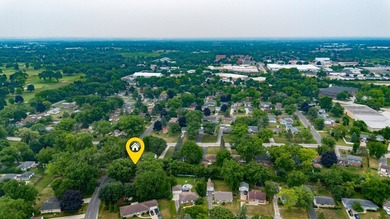 Welcome to this beautifully remodeled Milwaukee ranch! Mature - photo 36