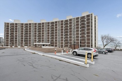 Lake Michigan - Cook County Condo For Sale in Wilmette Illinois