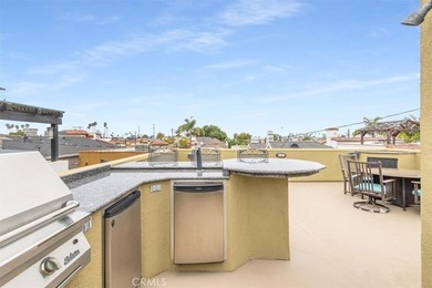 Welcome to this beautifully upgraded Belmont Shore home, where - photo 54