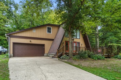 A-Frame on 3 Wooded Lots! - Lake Home For Sale in Lake Waynoka, Ohio