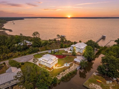 (private lake, pond, coastal) Home For Sale in Fairhope Alabama
