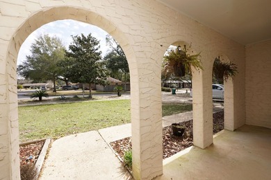 This fantastic Niceville property is now available, conveniently - photo 6