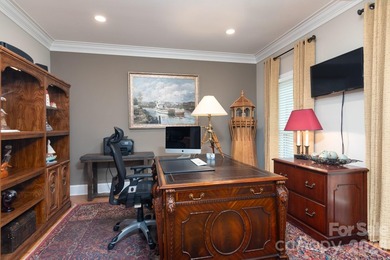 Welcome to the style and comfort of The Peninsula in this - photo 5