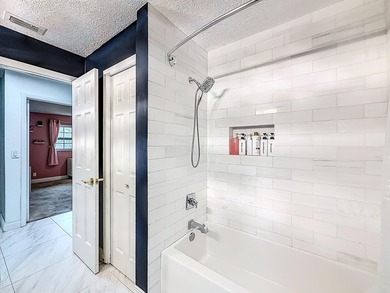 Welcome to this beautifully remodeled home on a quiet cul-de-sac - photo 25