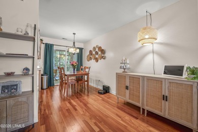 Welcome to 115 Bella Way in the centrally located Azalea Square - photo 7