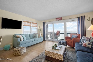 Wake up to sweeping ocean views and unforgettable sunrises from - photo 3