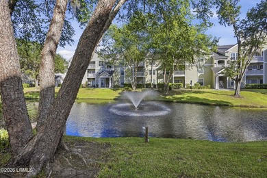 1 bedroom 1 bath 3rd floor Condo with a small storage unit. You - photo 4