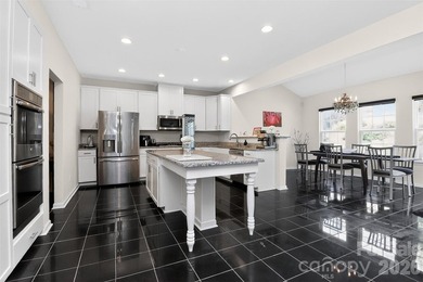 Welcome home to this beautifully designed 3-bedroom, 2.5-bath - photo 11