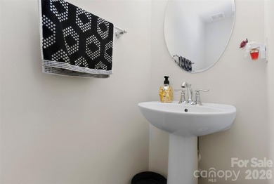 Welcome home to this beautifully designed 3-bedroom, 2.5-bath - photo 18