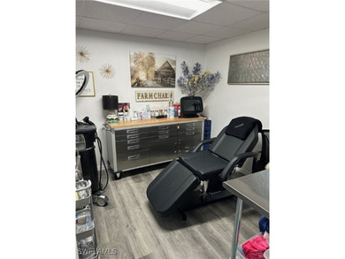 Buyer user opportunity to invest. Use 2000sf for your business - photo 20