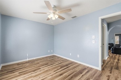 Welcome to this well-appointed 3-bedroom, 2-bathroom Port - photo 22