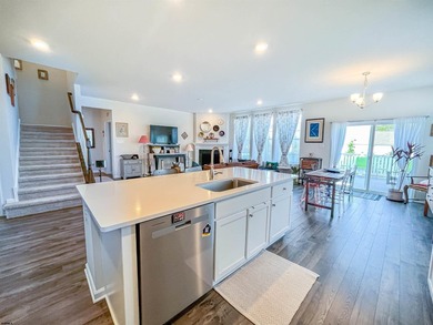 ***Twilight Open house 7/16 5-7pm Swing by after work!*** - photo 22