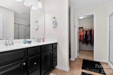 Welcome home to this beautifully designed 3-bedroom, 2.5-bath - photo 23