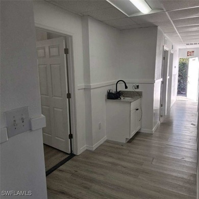 Buyer user opportunity to invest. Use 2000sf for your business - photo 23