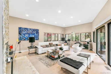 Peace and serenity greet you at this spacious 4 bedroom, 3.5 - photo 7