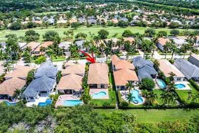 This Southern Exposure 3-bedroom, 2.5-bathroom residence on an - photo 31