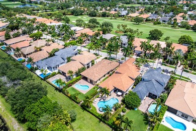 This Southern Exposure 3-bedroom, 2.5-bathroom residence on an - photo 33