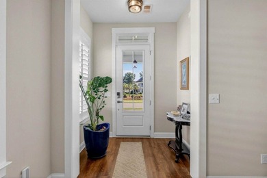 Welcome to this beautifully maintained 4 bedroom, 3.5 bath home - photo 6
